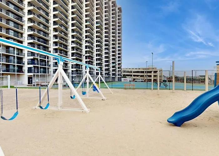 Stunning Oceanfront With Private Balcony Pools Game & Access *